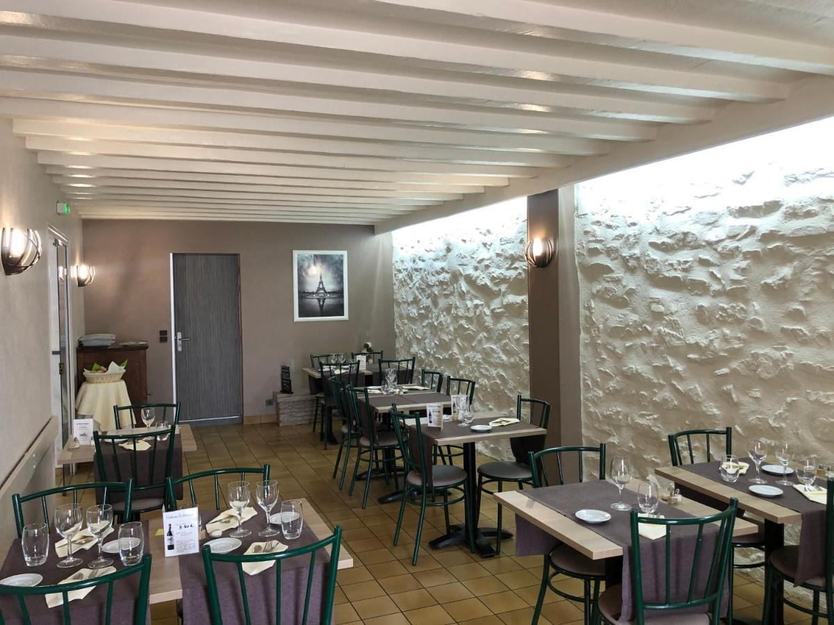 Le Relais D'Etagnac Hotel ภายนอก รูปภาพ